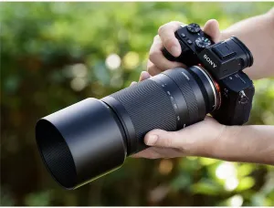 Tamron 70-300mm F/4.5-6.3 Di III RXD for Sony Mirrorless Full Frame/APS-C E-Mount