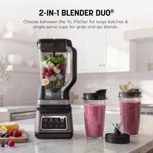 NINJA Licuadora Profesional Plus DUO, 1400 vatios de pico, 3 programas Auto-IQ para bebidas congeladas y BATIDOS, 72 oz Jarra trituradora total y 2 vasos individuales, BN751