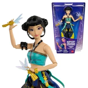 KPOP Demon Hunters Muñeca Zoey | Con el aspecto de How It's Done, con accesorios Spirit Blades inspirados en la película, JRN37